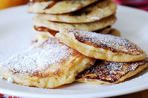 Breakfast Apple Cinnamon Greek Yogurt Pancakes Cinnamon Yogurt, Apple Yogurt, Apple Cinnamon Pancakes, Greek Yogurt Pancakes, Yogurt Pancakes, Cinnamon Pancakes, What's For Breakfast, Delicious Breakfast Recipes, Cinnamon Vanilla