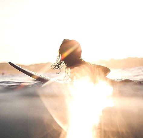 Alana Blanchard, Surf Vibes, Surfing Pictures, X Games, Surfing Photography, Burton Snowboards, Surf Life, Sunrise Beach, Skateboard Art