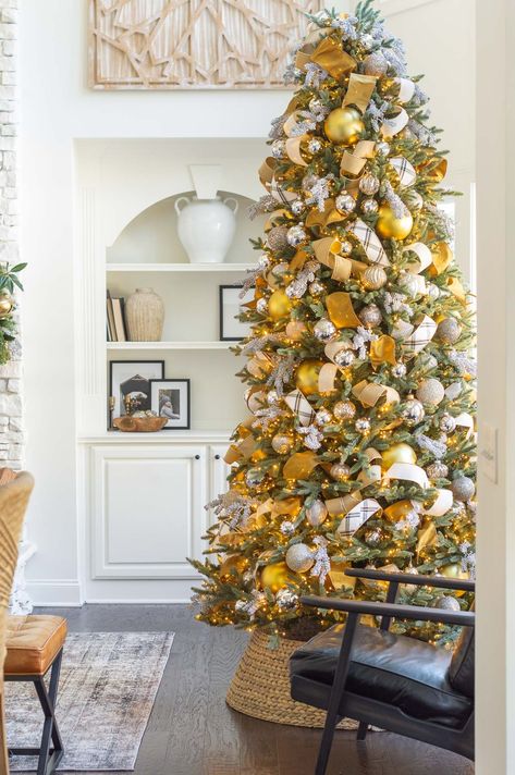 2024 Christmas Home Tour - Kelley Nan Yellow Christmas Tree Decorations, Silver And Gold Christmas Tree, Gold Christmas Tree Decor, Yellow Christmas Tree, Large White Vase, Christmas Tree Colour Scheme, Silver And Gold Christmas, Yellow Christmas, Gold Christmas Tree Decorations