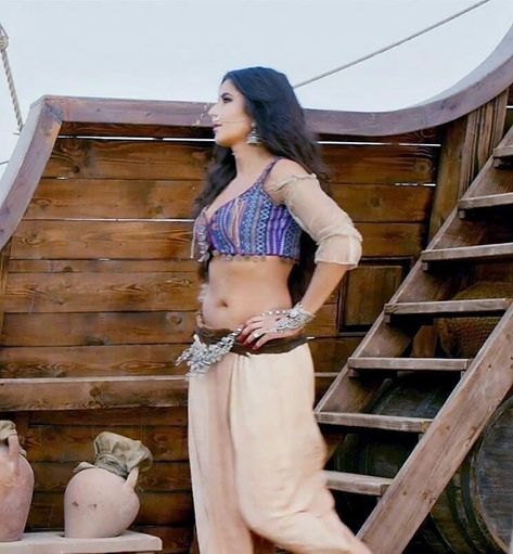 Katrina Kaif Katrina Kaif Navel, Glamour World, Hindi Actress, Taapsee Pannu, Real Funny, English Actresses, Katrina Kaif, Actress Pics, Hot Pics