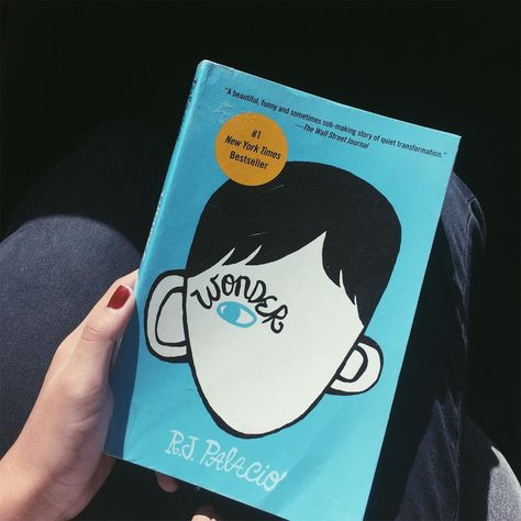 Clarice Osio on Instagram: “"You really are a wonder, Auggie. You are a wonder." 👦🏼 Finished reading this book in less than a day. Yeshhh achievement!! 😂” Wonder Book Aesthetic, Auggie Wonder, Wonder Book Cover, Wonder Auggie, Wonder Book, Cool Books, Movie Songs, Reading Journal, Fantasy Books