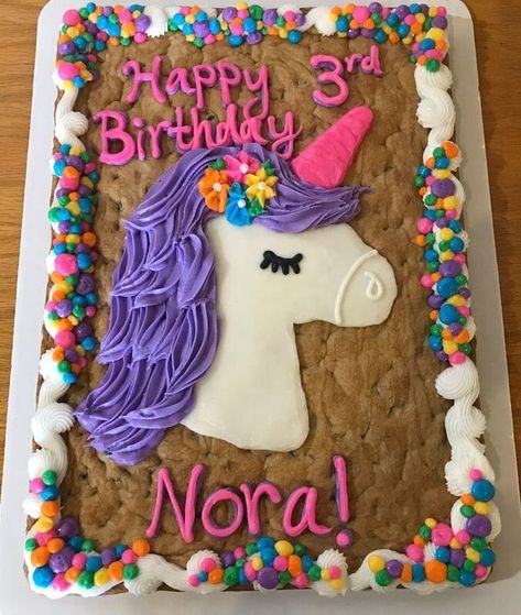 Unicorn Cookie Cake Designs, Unicorn Birthday Cake Sheet, Unicorn Cookie Cake, Unicorn Number Cake, Holiday Cake Decorating, Message Cookies, Buttercream Cookies, Alphabet Cake, Unicorn Horns