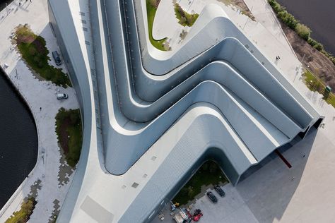 Riverside Museum, Glasgow Scotland – Zaha Hadid – Iwan Baan Chichu Art Museum, Zaha Hadid Buildings, Glasgow Architecture, Riverside Museum, Scotland Kilt, Museum Plan, Glasgow Museum, Places In Scotland, Building Sketch