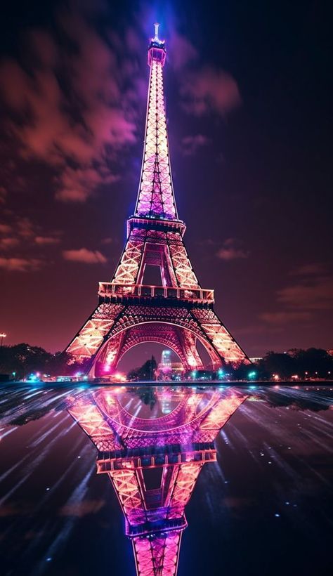 Iphone Aesthetic Wallpaper, Eiffel Tower At Night, Pretty Wallpapers Tumblr, Paris Wallpaper, Paris Pictures, Beautiful Art Pictures, Pretty Landscapes, Iphone Aesthetic, Paris Photo