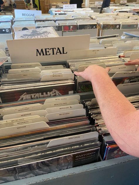 Metalica Aesthetic, Metal Vinyl, Metal Astethic, Metal Aesthetic Music, Metal Band Aesthetic, Metal Concert Aesthetic, Metal Core Aesthetic, Metal Core, Vinyl Store Aesthetic