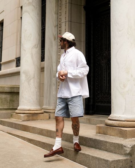 Ready for summer in my new @bobbieshomme loafers. Loafer Shorts Outfit, Men In Loafers, Styling Loafers For Men, How To Style Shorts Men, Loafers And Shorts Outfit Men, Shorts Loafers Outfit, Mens Loafer Outfit, Shorts And Loafers Outfit, Shorts Men’s Outfits