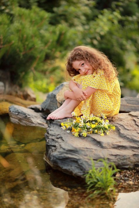 Linda Ronstadt, Baby Shoot, Family Portrait Photography, Outdoor Portraits, Outdoor Photoshoot, Childrens Photography, Family Posing, My Photo Gallery, Outdoor Kids