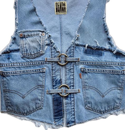 Denim vest vintage rework hardware o ring Levi orange tab light wash Jeans Remake Diy Ideas, Denim Rework Ideas, Denim Vest Diy, Denim Diy Upcycling, Denim Upcycle Diy, Denim Upcycle Clothing, Diy Denim Vest, Rework Denim, Denim Fashion Outfits