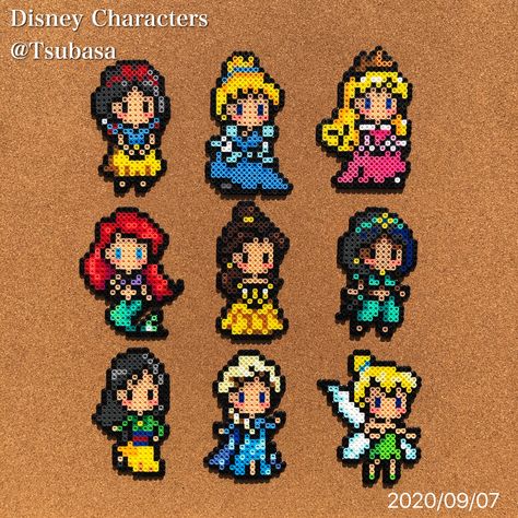 Love Perler Beads, Perler Bead Princess, Barbie Perler, Cartoon Perler Beads, Barbie Perler Beads, Princess Perler Beads, Nerdy Perler Beads, Hama Beads Disney, Hama Disney