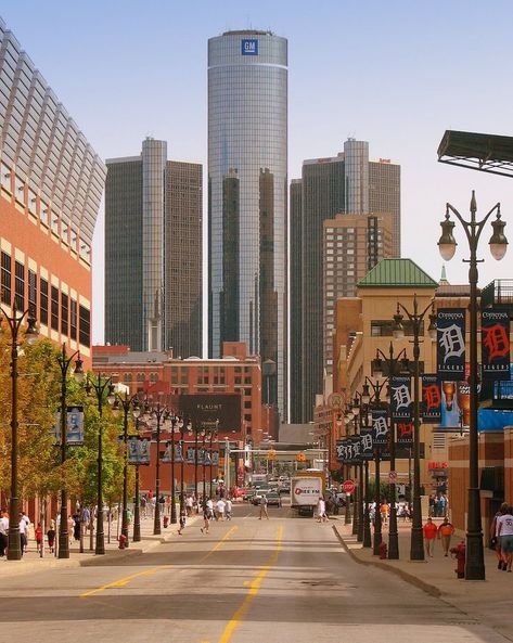 Detroit Skyline, Michigan Avenue, General Dentistry, Urban Architecture, Motor City, City Photography, New City, City Guide, Seattle Skyline