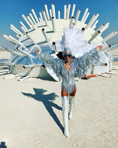 ❌ Alien Fashion, Men Festival Outfit, Industrial Punk, Burning Man Girls, Burning Man 2017, Afrika Burn, Deepwater Horizon, Burning Men, Men Fashion Week