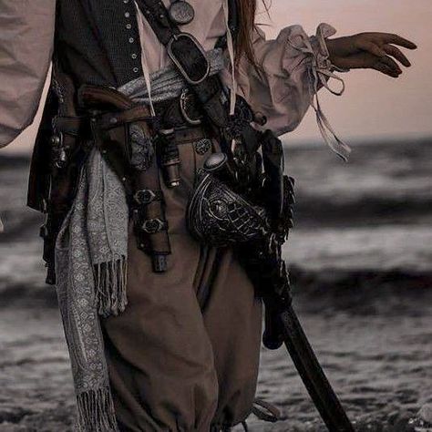 Pirate Vibes, Pirate Core, Daughter Of The Pirate King, Pirate Garb, Pirate Aesthetic, Walking On The Beach, Pirates Life, The Pirate King, Pirate Life