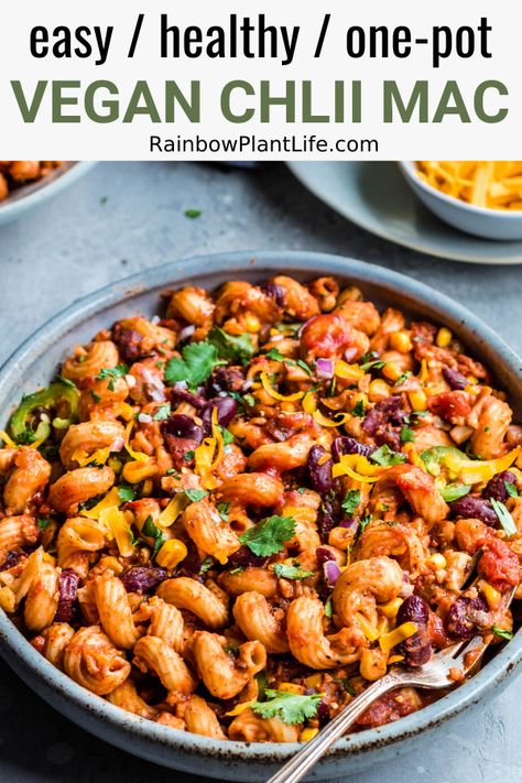 Vegan Chili Mac, Chili Macaroni, Chili Vegan, Rainbow Plant Life, Chili Mac, Vegan Chili, Tasty Vegetarian Recipes, Vegan Pasta, Idee Pasto Sano