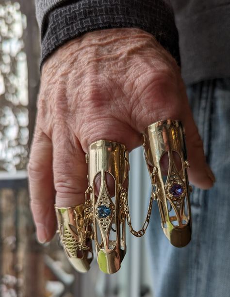 Cool Prosthetics, Fantasy Prosthetic Arm, Finger Prosthetic, Fantasy Prosthetics, Steampunk Prosthetic, Prosthetic Fingers, Knight Jewelry, Armor Jewelry, Long Rings