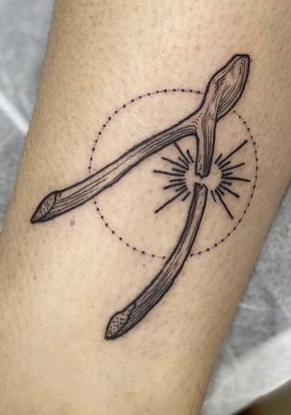 Witchy Gap Filler Tattoo, Wood Block Tattoo, Goth Filler Tattoo, Wishbone Drawing, Wish Bone Tattoo Traditional, Wood Cut Tattoo Style, Wishbone Tattoo Design, Wishbone Art, Wishbone Illustration