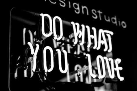 Consider all the words that pass through your aware mind during a day. This includes your inner dialogue, outer dialogue, and everything you post or read electronically.   Now, among all those words, identify the one word that causes you the most stress. Really think about it for a few seconds.   Now consider the word “should.” Most people, whether they realize it or not, have a nuanced relationship with this funny #fromshouldtowant English Motivational Quotes, Neuer Job, Photos Hd, Meaningful Life, Steve Jobs, Do Love, Find A Job, Life Purpose, Dream Job