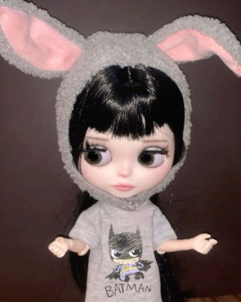 Doll Drawing, Urban Outfitters Clothes, Doll Aesthetic, Valley Of The Dolls, Insta Profile Pic, Rose Icon, Bunny Doll, Mini Scrapbook, Girls Rules