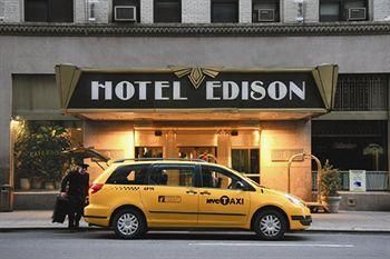 Edison Hotel Times Square~ Great location. Hotel Edison Nyc, New York In July, Manhattan Hotels, City Super, Art Deco Hotel, New York Hotels, Empire State Of Mind, Long Island New York, Midtown Manhattan