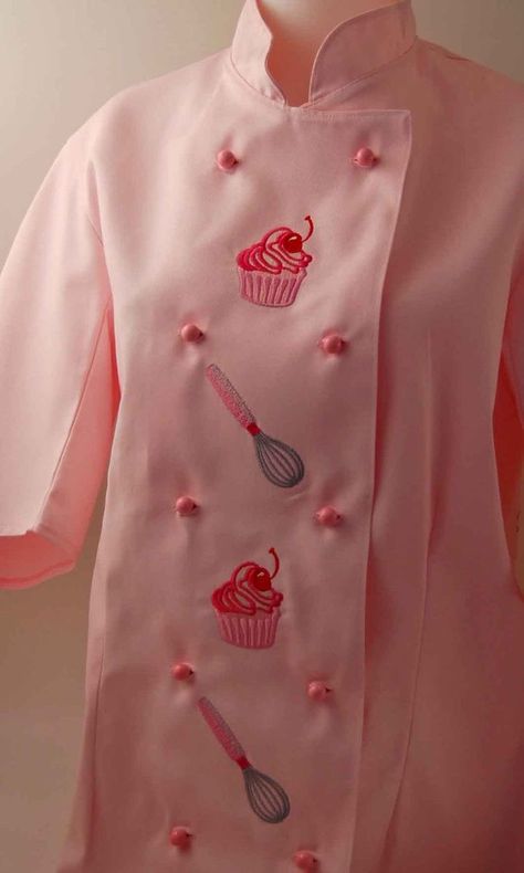 Chef Dress For Women, Chef Attire, Beauty Salon Uniform Ideas, Chef Jackets Design, Chef Dress, Cafe Uniform, Chef Coats, Medical Scrubs Fashion, Dream Bakery