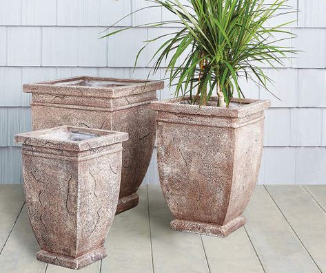 I found a 16 Planters Around Pool, Cheap Planters, Front Porch Patio, Outdoor Pottery, Large Outdoor Planters, Tree Vase, Iron Planters, Planters For Sale, Pottery Pots