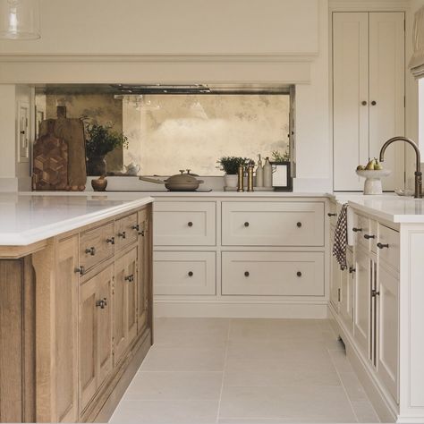 Cream Kitchen Cabinets Black Hardware, Cream Tiles Kitchen, Cream Kitchens, Cream Kitchen Ideas, Ivory Kitchen Cabinets, Cream Colored Kitchen Cabinets, Greige Kitchen Cabinets, Taupe Kitchen Cabinets, Kitchen Cabinet Style