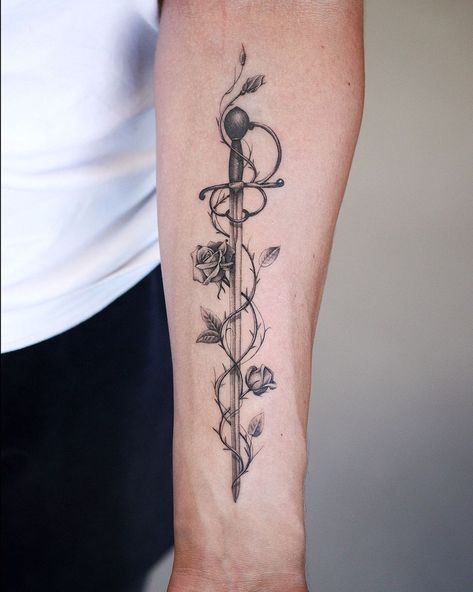 Rip Tattoos For Mom, Band Tattoos For Men, Le Tattoo, Shin Tattoo, Bookish Tattoos, Magic Runes, Shoulder Tattoos For Women, Minimalist Tattoos, Subtle Tattoos