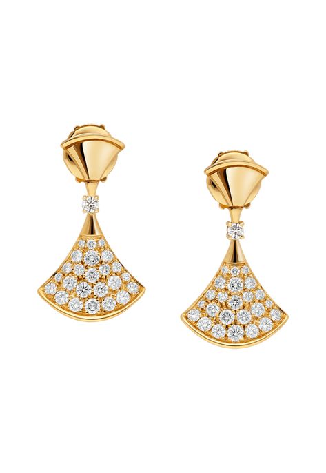 Divas’dream Yellow Gold Earrings 357514 | Bvlgari Yellow Gold 357514 | Earrings | Bvlgari Official Store Earrings Bvlgari, Rings Bvlgari, Yellow Gold Earrings, Ring White Gold, Yellow Gold Earring, White Ring, White Gold Rings, Official Store, Gold Earrings