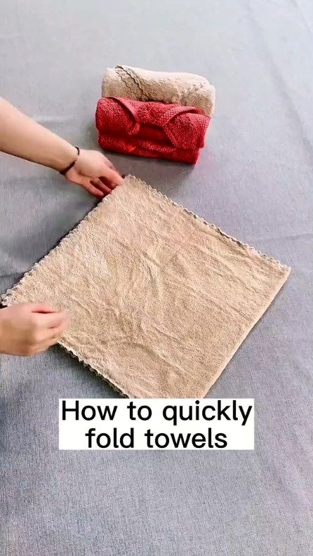 The Folding Hacks | Drop a ❤️ if this is helpful! How to quickly fold towels? 📚 #foldingclothes #organize #storagehacks #folding #foldinghacks | Instagram Folding Organization, Laundry Diy, Folding Tips, How To Fold Pants, Konmari Folding, Folding Hacks, Fold Towels, Packing Folding, Origami Love