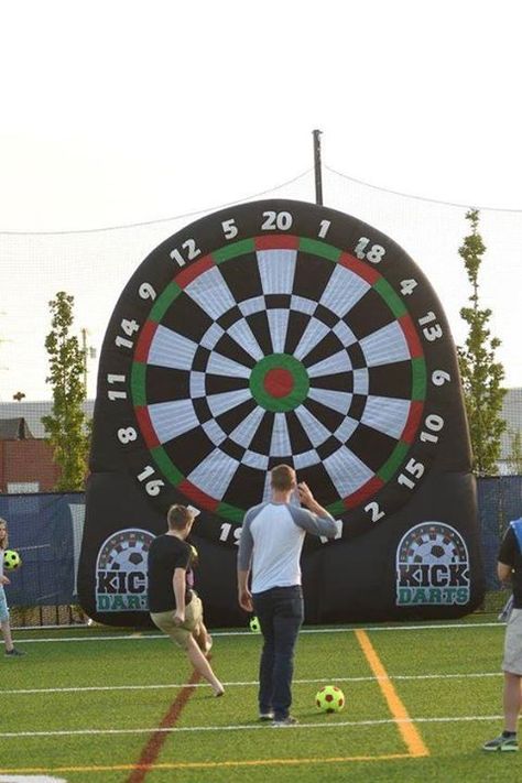 Sport Bar Design, Darts Board, Life Size Games, Diy Kids Playground, Backyard Sports, Diy Yard Games, Event Games, Fun Outdoor Games, Shelves Diy