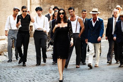 dolce gabbana ads Sicilian Women, Italian Men, Italian Women, Monica Bellucci, Vintage Italian, Italian Style, Dolce & Gabbana, Red Lips, Italian Fashion