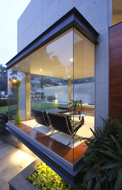 Exposed concrete and glass dwelling in Peru: S House Box Window, Glass Extension, Bow Window, Glass Walls, Lima Peru, Dream Houses, House Extensions, Window Design, Glass House