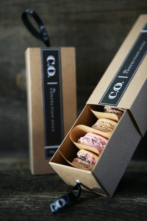 Macaron Packaging, Dessert Packaging, Bakery Packaging, Cake Packaging, Cool Packaging, Cookie Packaging, Cookie Box, Packing Design, Food Packaging Design