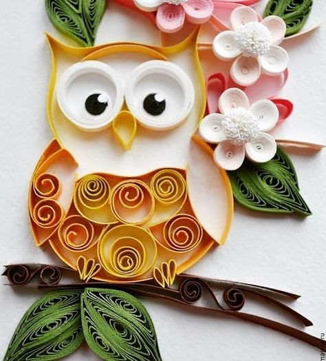 Quilling- The Happy Strings on Instagram: “Love for owls..... DM for inquiry or order..... #quilling_thehappystring #quilling #quillingpaper #quillingart #quillingartist…” Diy Quilling Crafts, Quilling Pattern, Paper Quilling Flowers, Paper Quilling Cards, Origami And Quilling, String Wall Art, Quilling Work, Art Quilling, Paper Quilling Patterns