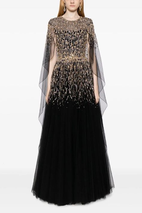 Uzun Boy, Designer Evening Gowns, Embellished Gown, Royal Outfits, City Dress, Black Tulle, Jenny Packham, Dress Inspo, Beautiful Clothes