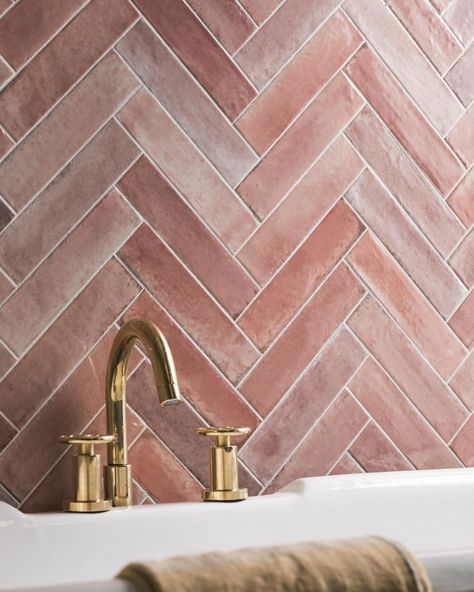 Pink Tiles Bathroom Ideas - Interiors By Color Pink Tile Bathroom Ideas, Pink Tile Bathroom, Pink Bathroom Tiles, Pink Tile, Cottagecore Kitchen, Pink Gloss, Mandarin Stone, Downstairs Toilet, Pink Tiles