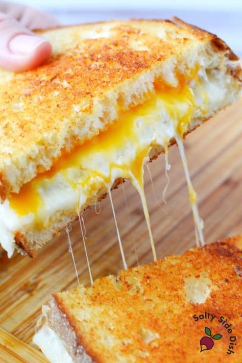 Disney Grilled Cheese, Fancy Grilled Cheese Recipes, Grilled Cheese Recipes Gourmet, Salty Side Dish, Fancy Grilled Cheese, Grill Cheese, Ultimate Grilled Cheese, Grilled Cheese Recipe, Gourmet Grilled Cheese