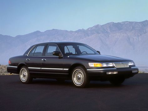 Mercury Grand Marquis 1992-95 Car Quiz, Mercury Marquis, Trucks Lifted Diesel, Mercury Grand Marquis, Mercury Cars, Hummer Cars, Car Catalog, Grand Marquis, Old Classic Cars