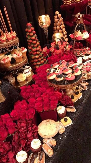 Zeeka company on Instagram Maskerade Ball Quince, Red And Black Masquerade Quince, Masquerade Candy Table, Masquerade Sweet Table Ideas, Sweet 16 Party Ideas Themes Autumn, Masquerade Food Table, Masquerade Ball Dessert Table, Red Sweet Sixteen Party Ideas, Masquerade Themed Wedding