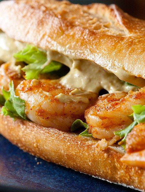 Avocado Mayonnaise Recipe, Chipotle Sandwich, Avocado Mayonnaise, Shrimp Sandwich, Mayonnaise Recipe, Spicy Shrimp, Delicious Sandwiches, Grilled Shrimp, Food Blogs