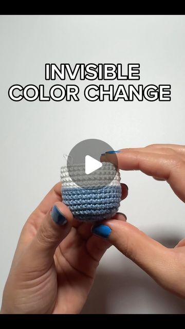 Invisible Colour Change Crochet, Seamless Color Change Amigurumi, Single Yarn Crochet Patterns, Crochet Clean Color Change, Crochet Yarn Change, Jogless Color Change Crochet, Clean Color Change Crochet, Crochet Seamless Color Change, Crochet Color Change Invisible