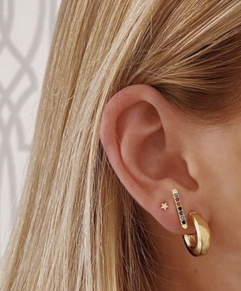 Preppy Ear Piercings, Preppy Earrings Bead, Preppy Earrings Classy, Preppy Double Piercing, Preppy Clip On Earrings, Preppy Stud Earrings, Preppy Earrings, Double Piercing, Earrings Inspiration