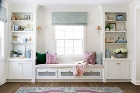 Window Bench Ideas, Bedroom Window Seat, Bedroom Built Ins, Window Seat Design, Window Bench, Living Room Built Ins, French Country Living Room, Window Benches, Bench Ideas