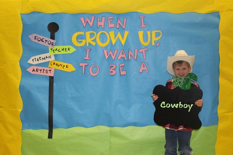 Career Day Photo Props - have students come to school dressed for the career they want.                                                                                                                                                                                 More Career Day Photo Booth, Occupation Day At School, Elementary Career Day, Kindergarten Career Day, Career Day Ideas, Community Helper Lesson, Career Day, College List, Guidance Lessons