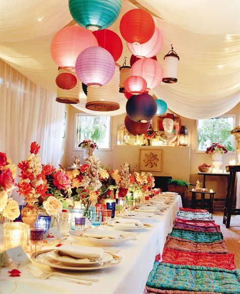 Gorgeous brights make this room sing. Thanks to Stylebeat blog, design by Nathan Turner, photo credit Melanie Acevedo. Moroccan Theme Party, Arabian Nights Theme, Moroccan Party, Come Dine With Me, Moroccan Theme, Dinner Party Themes, Dinner Decoration, Dinner Themes, Moroccan Decor