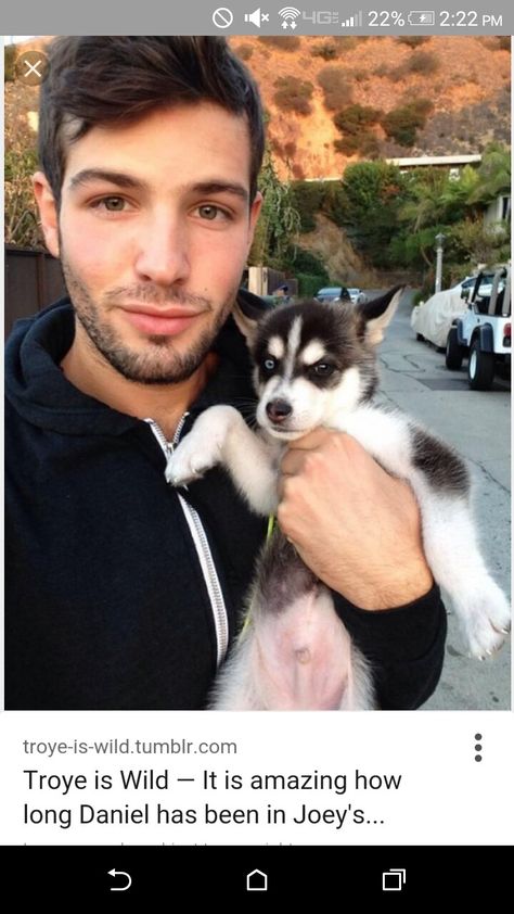 Daniel the boyfriend of joey graceffa with wolf as a baby (picture found on google) Trap Queen, Joey Graceffa, Man And Dog, Random Pics, Big Time, Great Love, Best Couple, Mans Best Friend, Baby Pictures