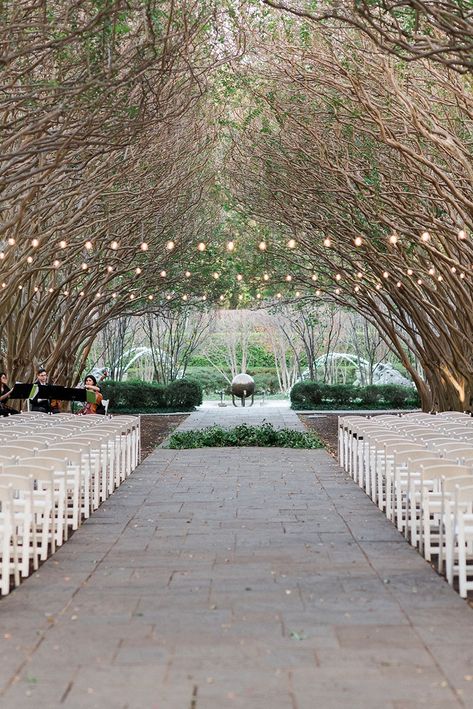 Al Fresco Garden Wedding Ceremony | Venue: Dallas Arboretum | Floral: Something Pretty Floral | Photo: AR Photography | Wedding Planner: Jen Rios Weddings | #bridesofnorthtx #wedding #weddinginspo #locationinspiration Dallas Arboretum Wedding, Ar Photography, Surprise Engagement Party, Arboretum Wedding, Surprise Engagement, Dallas Arboretum, 2025 Wedding, Dfw Wedding, Location Inspiration