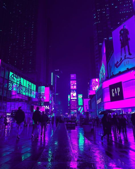 Neon Cyberpunk Aesthetic, Purple Screen, Future Retro, Purple City, Tokyo Aesthetic, Neon Cyberpunk, Blue Collage, Aesthetic Neon, Futuristic Aesthetic