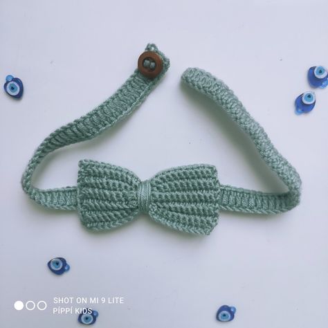 #crochetbowtie #bowtie #kidsaccessories #babybowtie Crochet Bow Tie For Dogs, Macrame Pet, Crochet Bow Ties, 100 Crochet Stitches, Crochet Store, Diy Diary, Dog Crochet, Baby Bowtie, Crochet Dog