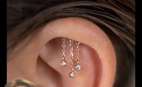 Hidden Piercings, Floating Helix Piercing, Hidden Helix Piercing, Tattoo Jewelry, Helix Piercings, Cute Piercings, Body Modification, Jewelry Tattoo, Piercing Ideas