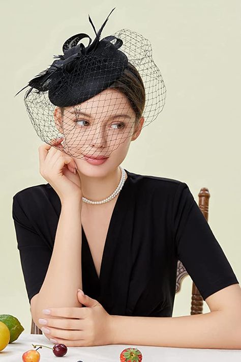 Black Pillbox Hat With Veil, Fascinator Hats Outfit, Wedding Hats For Guests, Veil Headband, Race Day Hats, Elegant Veils, Fascinator Hats Wedding, Hat With Veil, 1920s Headpiece